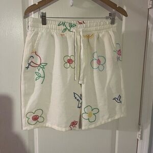 Malibu Cream Floral Embroidered Women Shorts